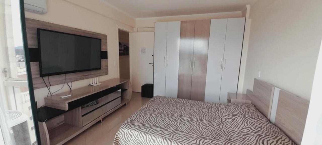 Lindo Apartamento No Coracao Da Cidade - Apartamento Inteiro Ou Seja Nao E Compartilhado Com Outras Pessoas - Perto De Tudo - 2 Quartos - Ar Condicionado - Churrasqueira - Cozinha Completa - 120 Metros Quadrados Ao Todo - Quartos Com 12 Metros Quadra Uniao Da Vitoria Eksteriør billede